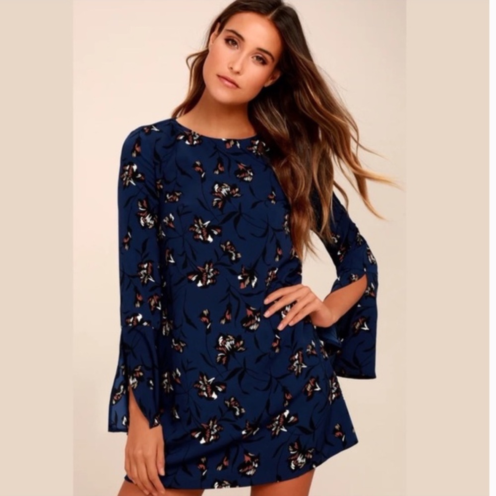 Lulu’s Pleasant Valley Navy Blue Floral Print Long Sleeve Shift Dress Size Med